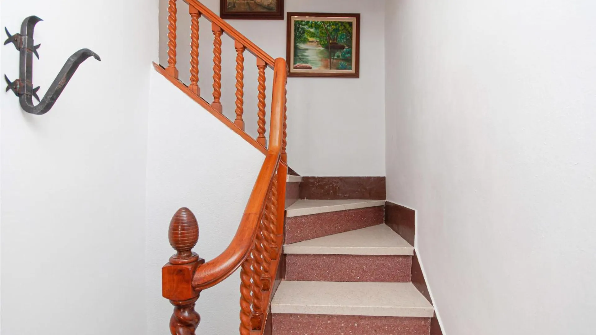 Amazing Apartment In Monterio With Kitchenette Montefrio Spain