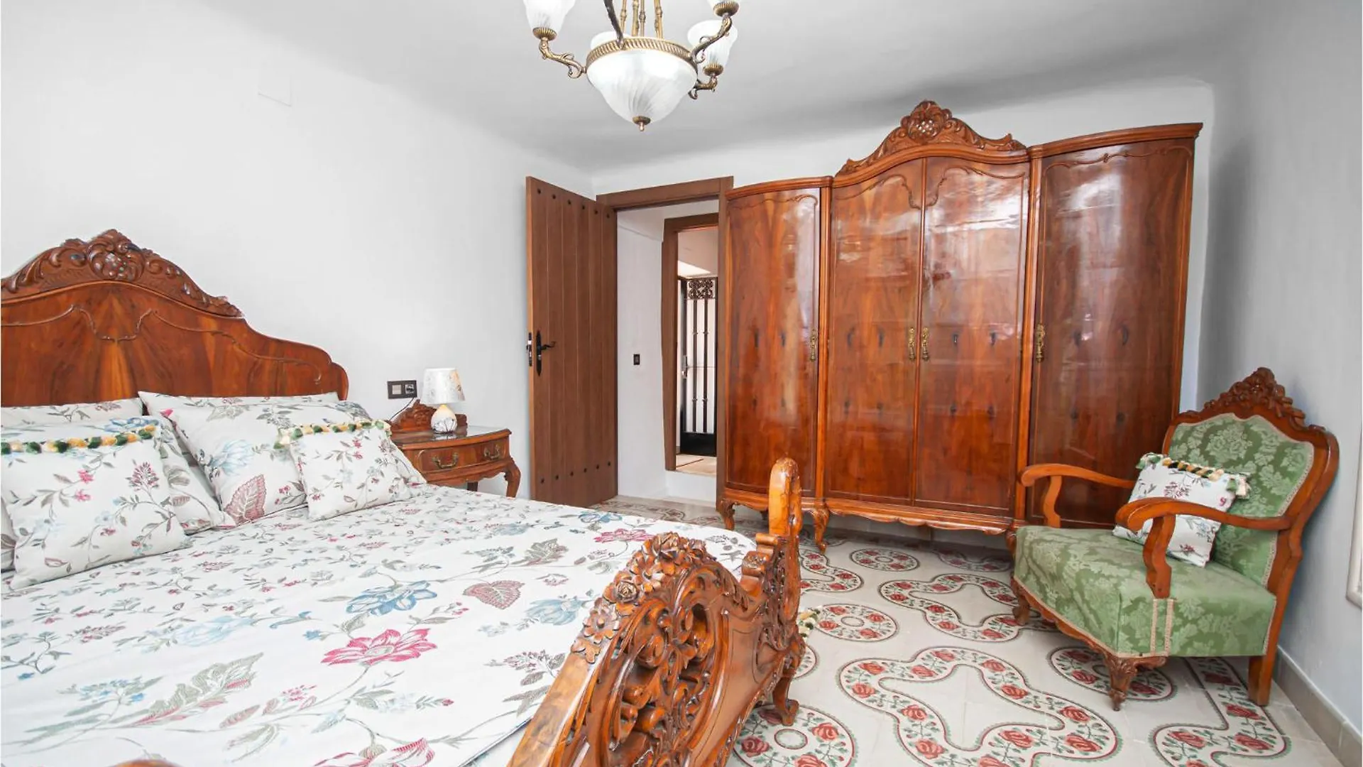 Amazing Apartment In Monterio With Kitchenette Montefrio